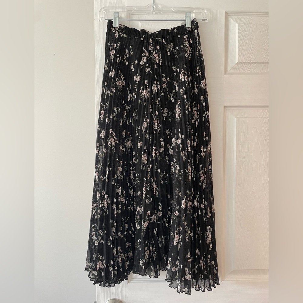 Floral Black Skirt